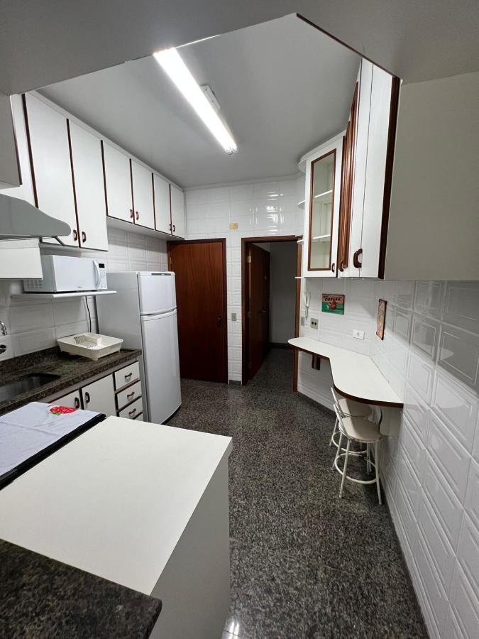 Apartamento No Guaruja Enseada A Beira Mar, Otima Localidade E Com Ar Condicionado Εξωτερικό φωτογραφία